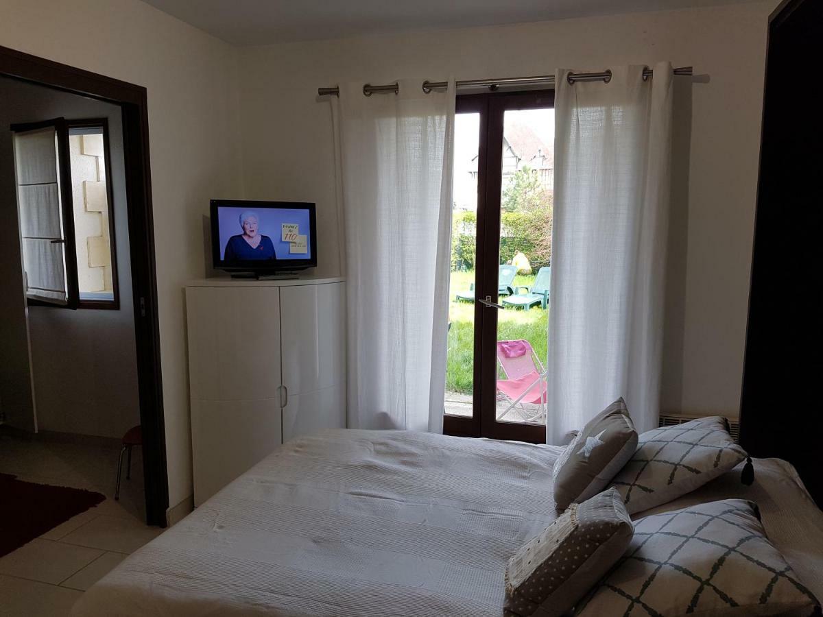 Appartement 2 Pieces Rez-De-Jardin A 2 Pas De La Plage Et De La Thalasso กาบูร์ก ภายนอก รูปภาพ